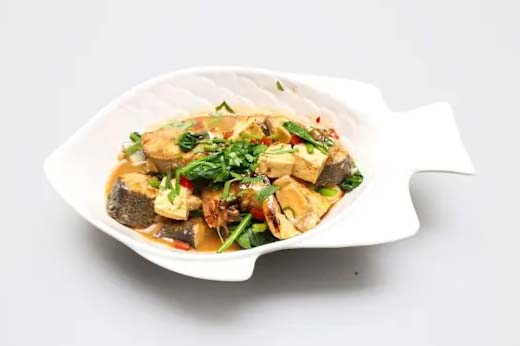 Suyuan Bistro Seabass Tofu Spinach Curry